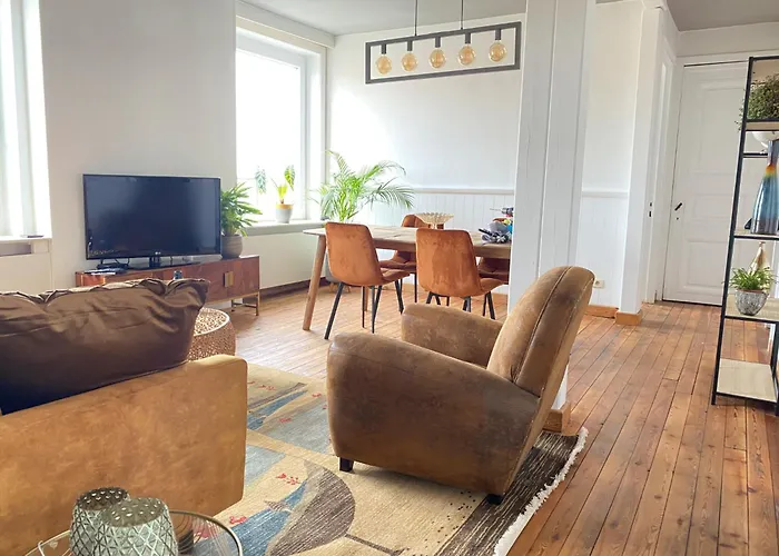 Super Zonnige En Ruime Penthouse 50M Van Zeedijk