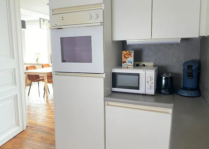 Super Zonnige En Ruime Penthouse 50M Van Zeedijk