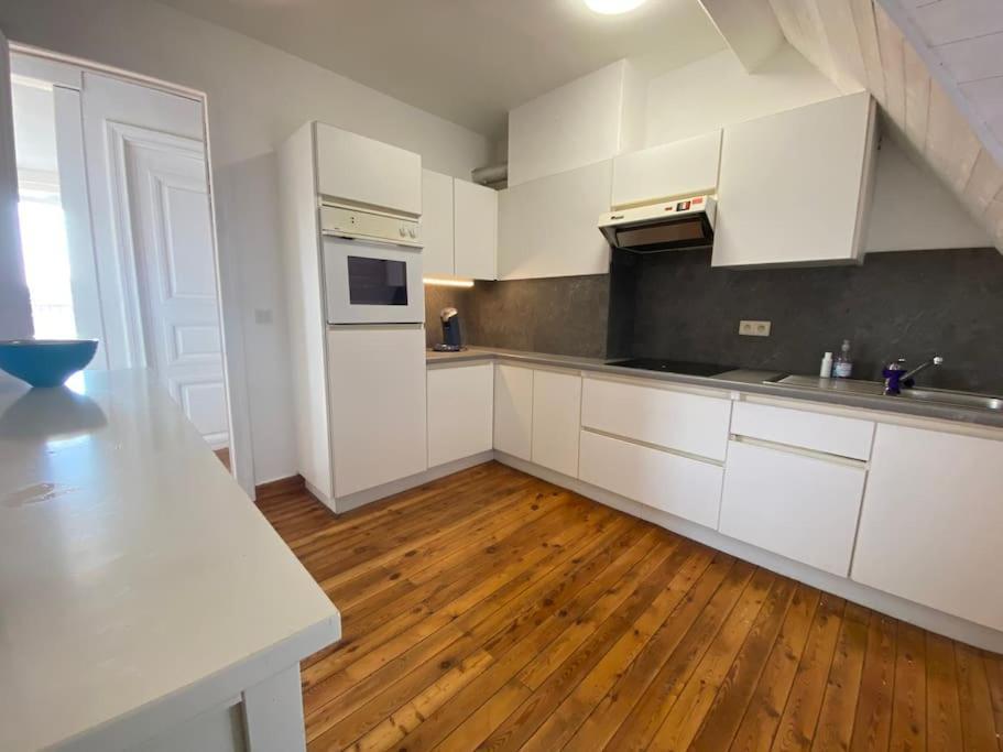 Super Zonnige En Ruime Penthouse 50m Zeedijk Apartment